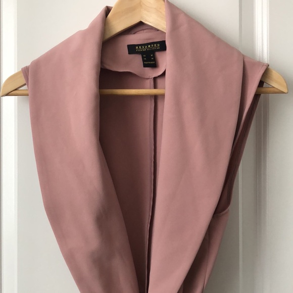 Long light pink vest - Picture 2 of 5